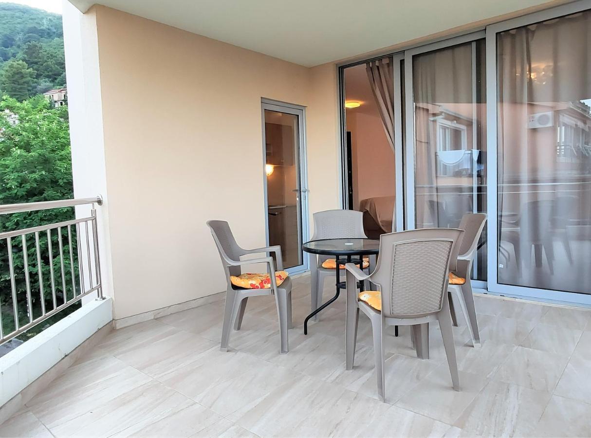 Pavlina Apartments Будва Экстерьер фото